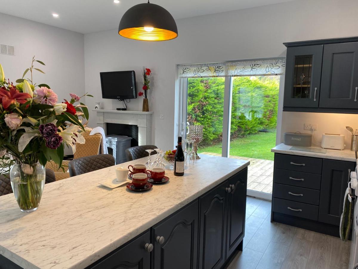 Duiche An Ri - Delightful Village Home Tipperary Luaran gambar